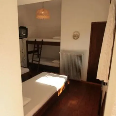 Apartment Studios *